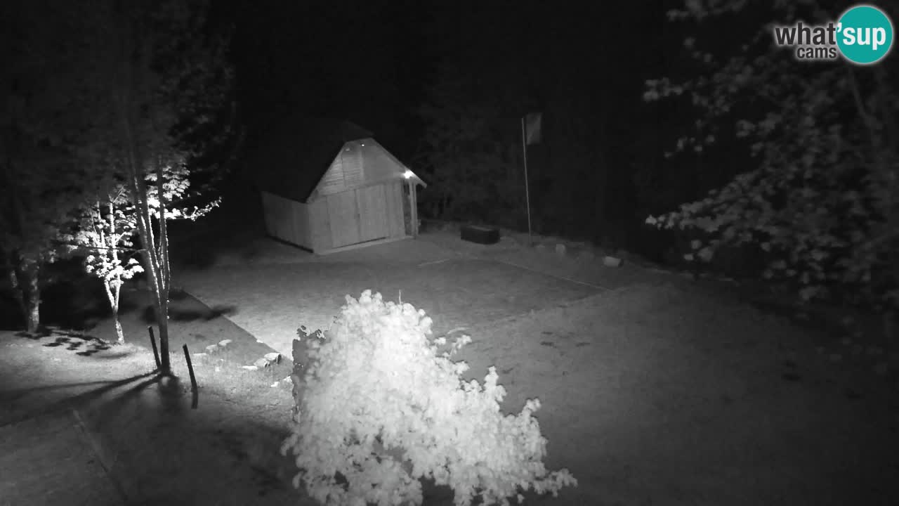 Webcam Lukanja – Pohorje houses a Water village