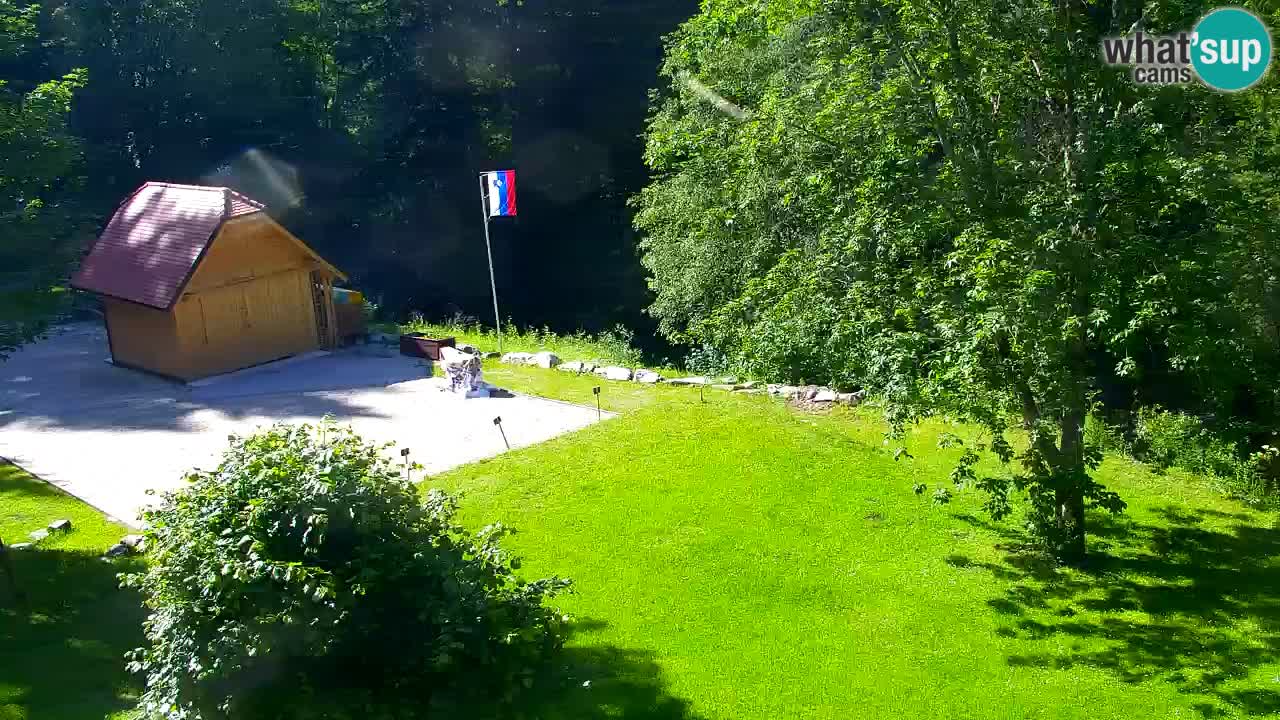Webcam Lukanja – Pohorje houses a Water village