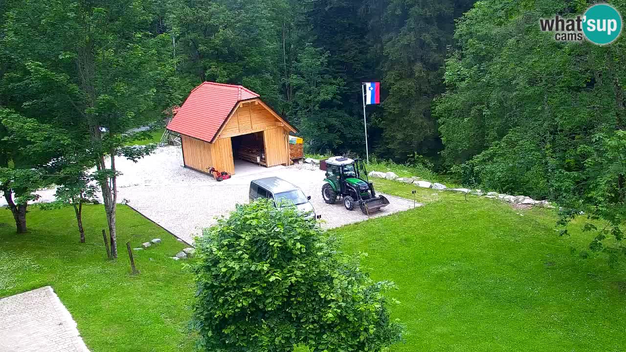 Spletna kamera Lukanja – Water Village | Pohorje Houses