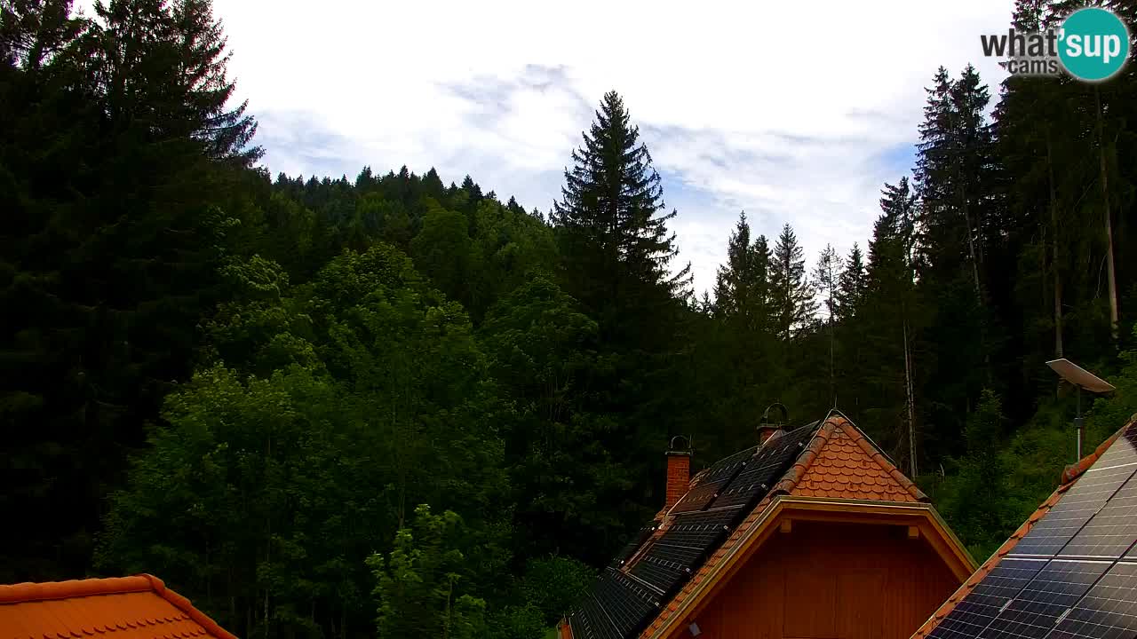 Spletna kamera Lukanja – Water Village | Pohorje Houses