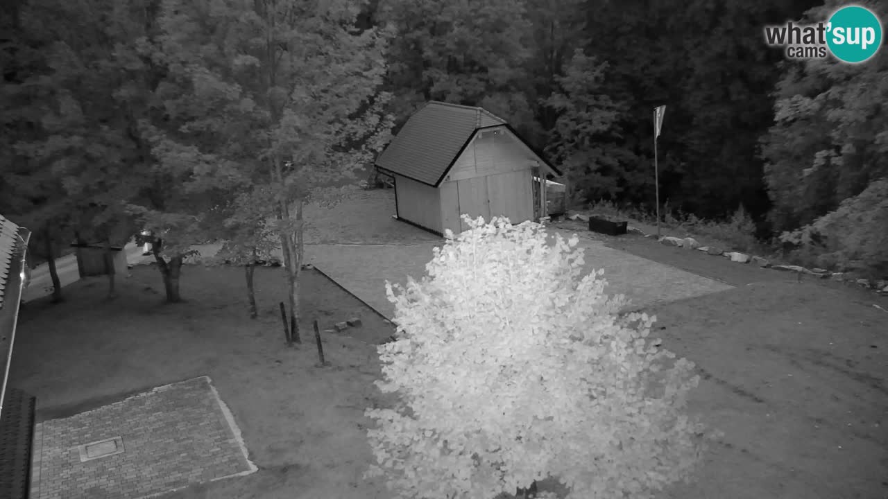 Webcam Lukanja – Pohorje houses a Water village