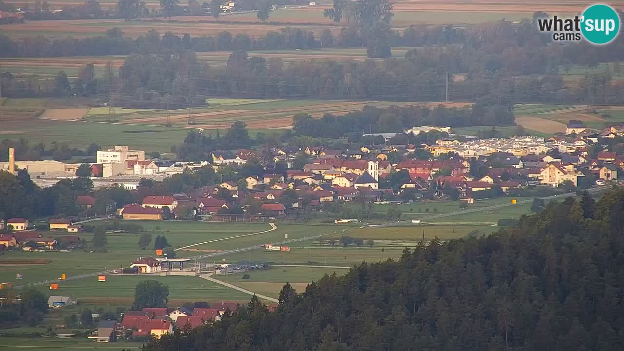 Web kamera Dol pri Ljubljani – Panoramski pogled s Vrha pri Dolskem