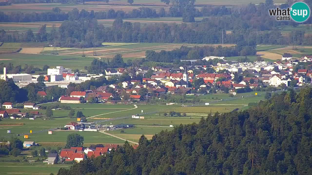 Spletna kamera Dol pri Ljubljani – Panorama z Vrha pri Dolskem