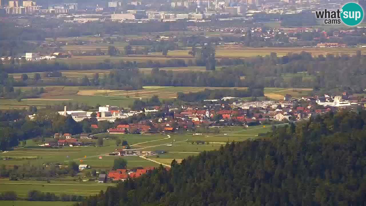 Spletna kamera Dol pri Ljubljani – Panorama z Vrha pri Dolskem