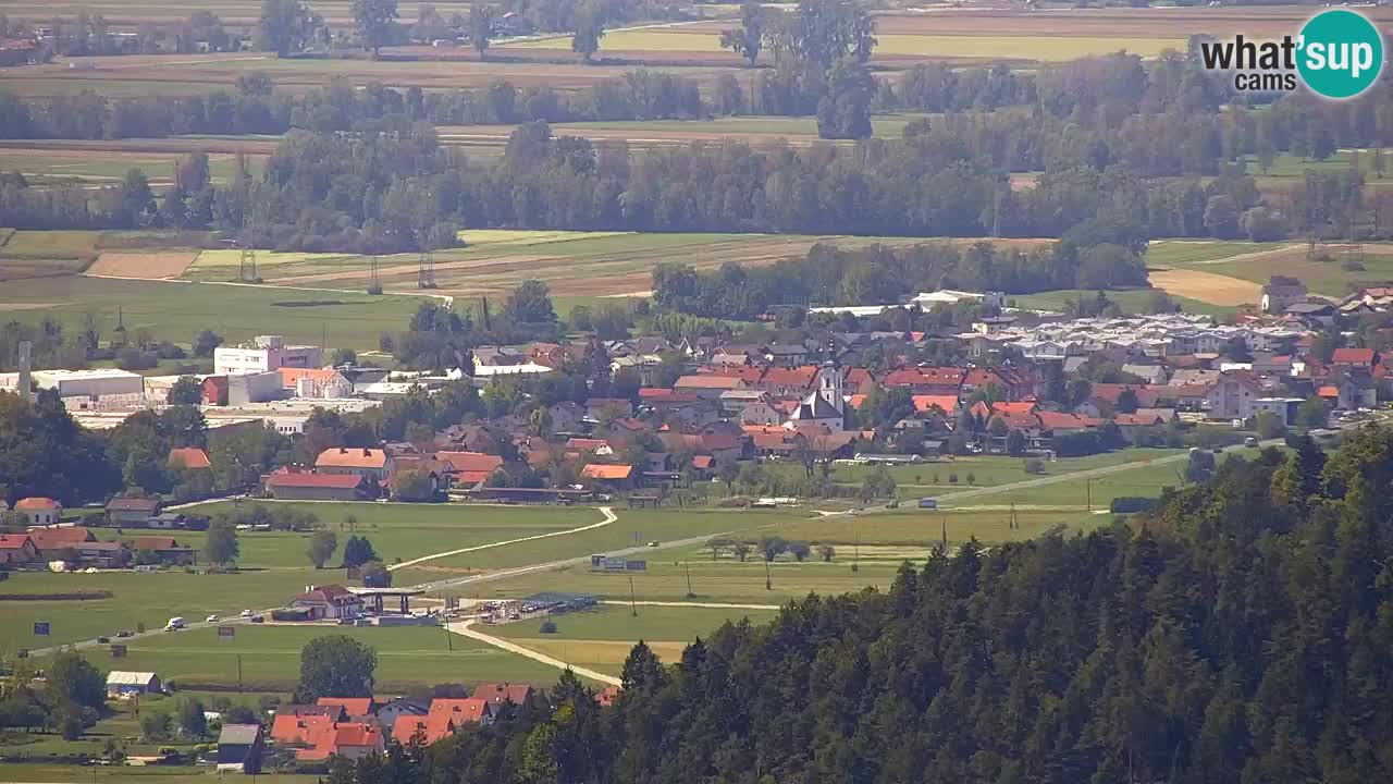 Spletna kamera Dol pri Ljubljani – Panorama z Vrha pri Dolskem