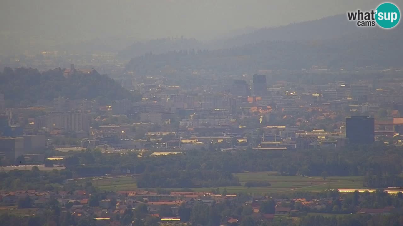 Web kamera Dol pri Ljubljani – Panoramski pogled s Vrha pri Dolskem