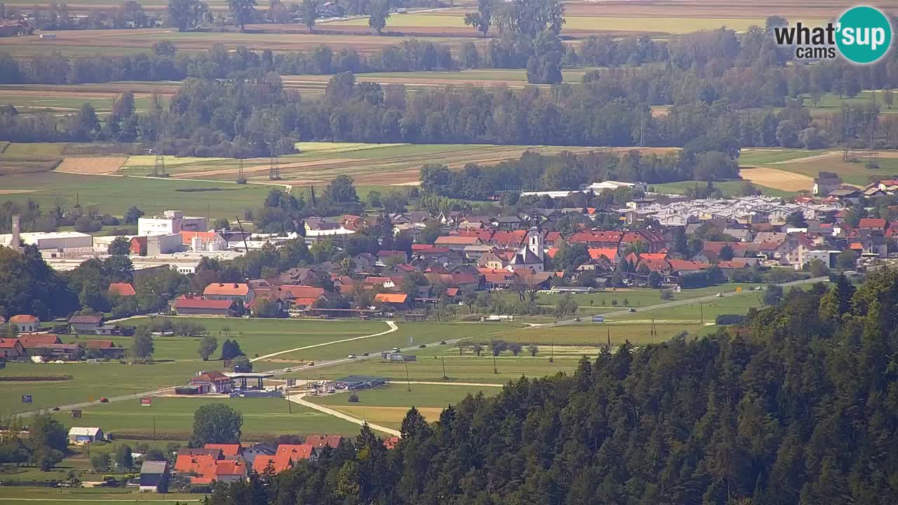 Spletna kamera Dol pri Ljubljani – Panorama z Vrha pri Dolskem