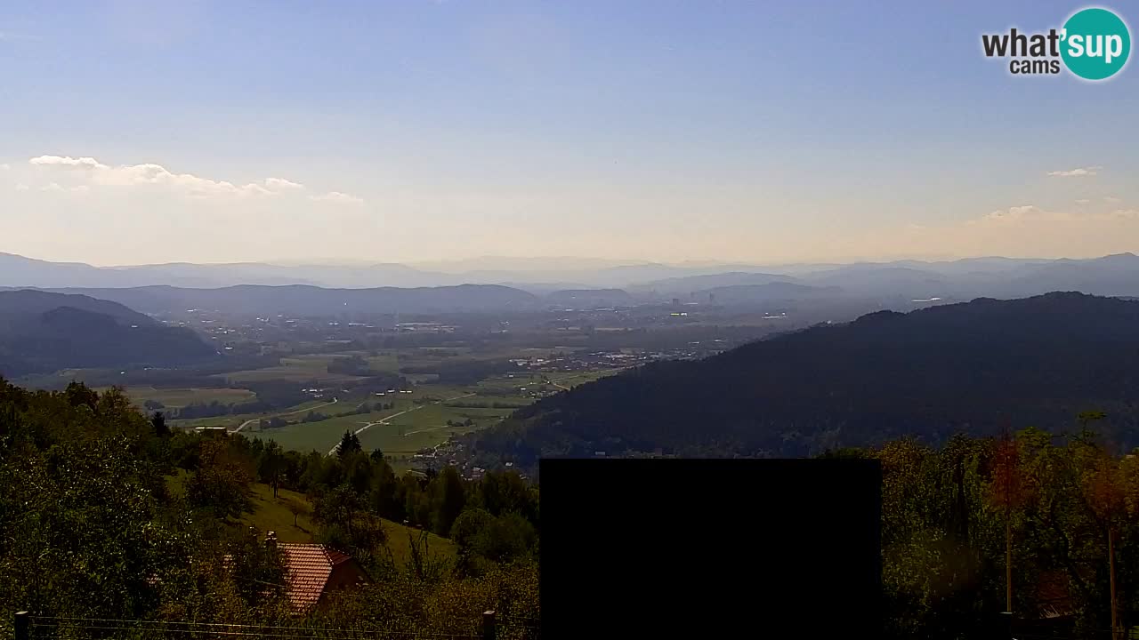 Spletna kamera Dol pri Ljubljani – Panorama z Vrha pri Dolskem
