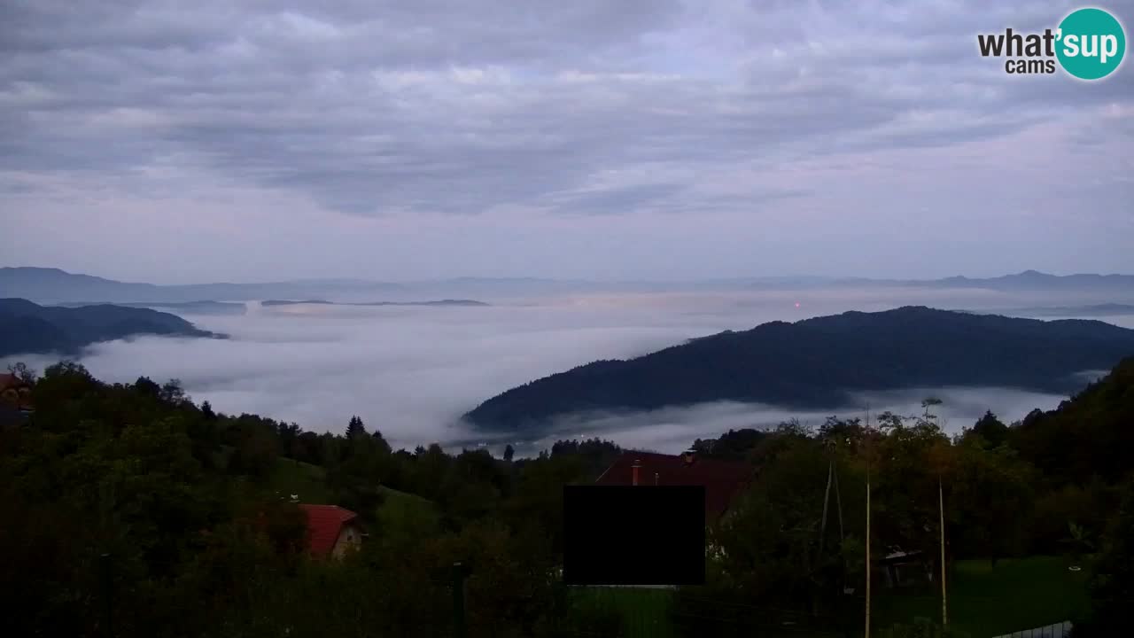 Web kamera Dol pri Ljubljani – Panoramski pogled s Vrha pri Dolskem