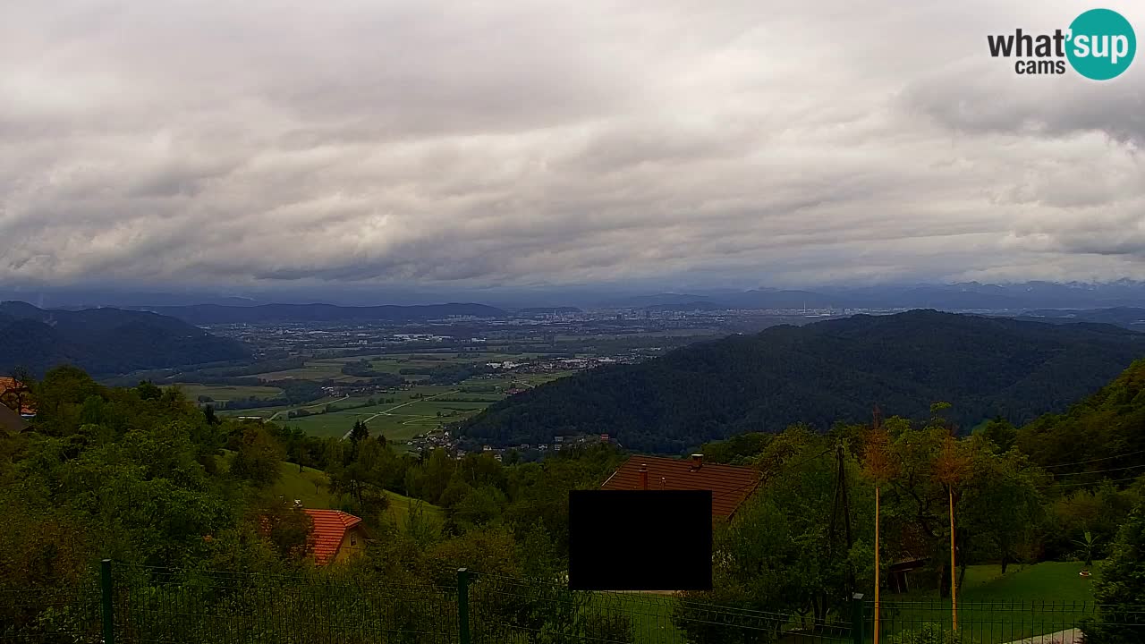 Web kamera Dol pri Ljubljani – Panoramski pogled s Vrha pri Dolskem