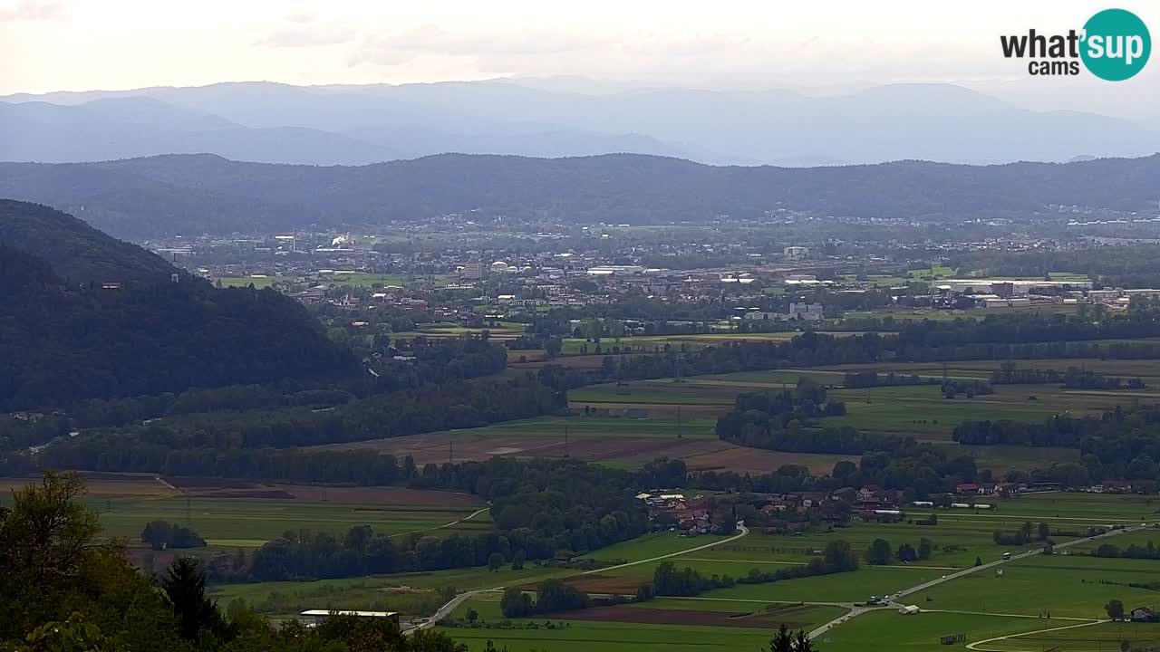 Spletna kamera Dol pri Ljubljani – Panorama z Vrha pri Dolskem