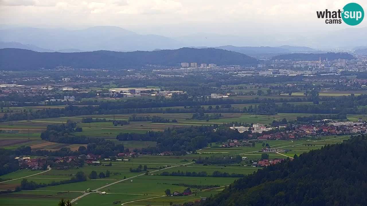 Spletna kamera Dol pri Ljubljani – Panorama z Vrha pri Dolskem