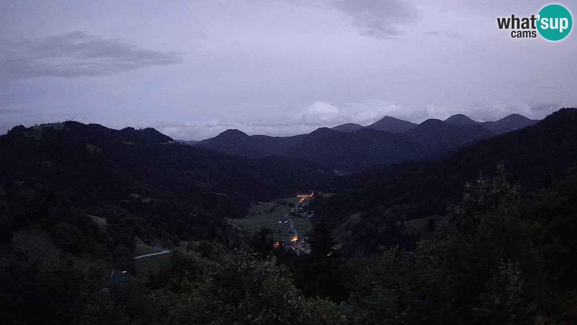 Spletna kamera Dražgoše – Brunarica Dražgoše
