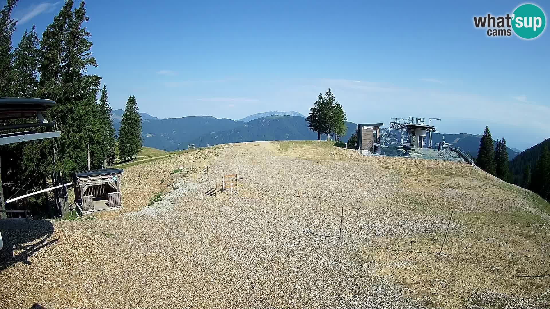Spletna kamera Smučarski center Golte – Hotel Montis