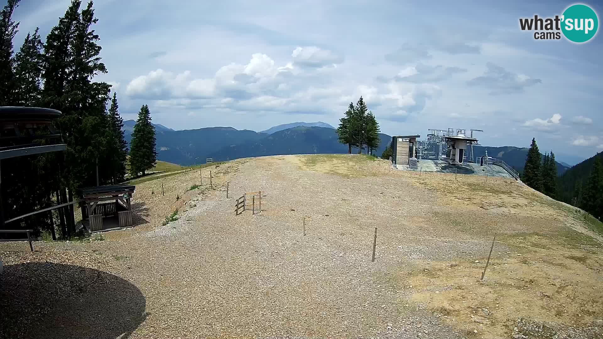Spletna kamera Smučarski center Golte – Hotel Montis