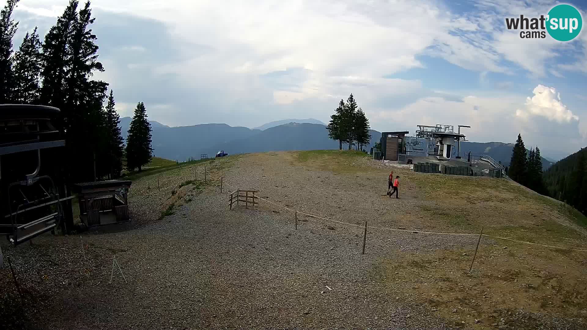 Spletna kamera Smučarski center Golte – Hotel Montis
