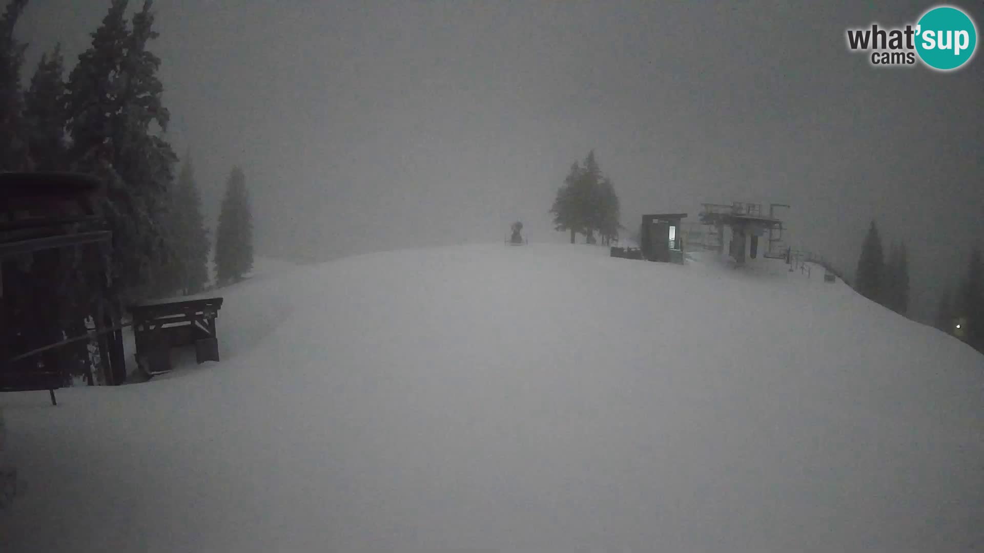 Spletna kamera Smučarski center Golte – Hotel Montis