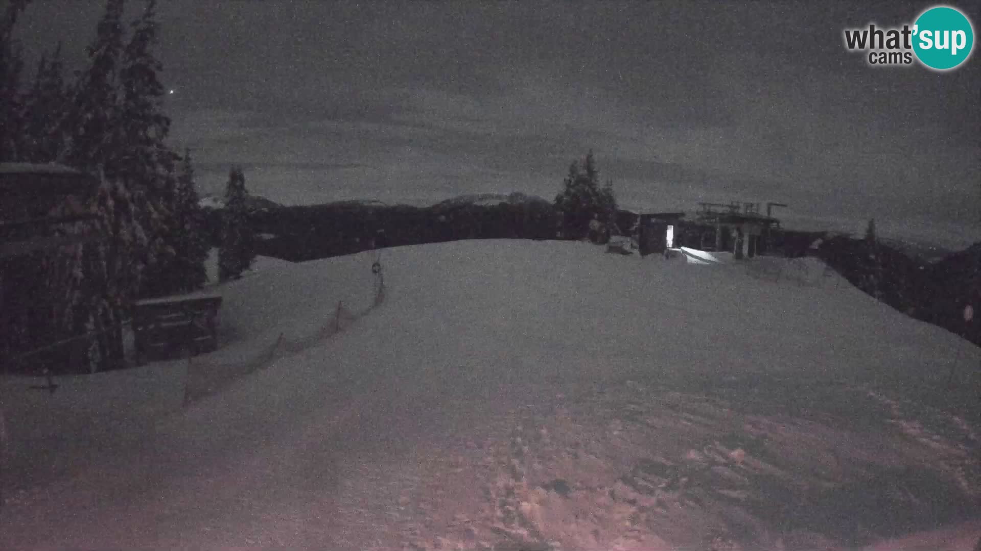 Spletna kamera Smučarski center Golte – Hotel Montis