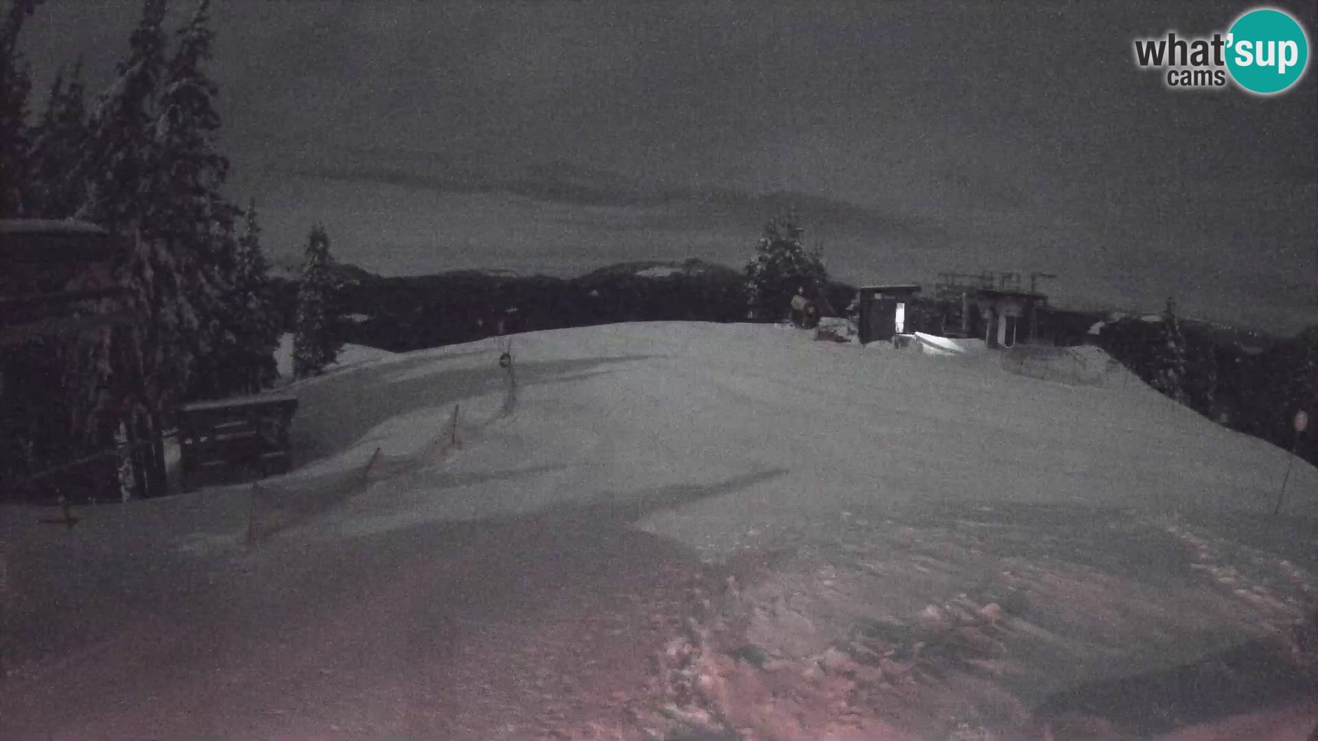 Spletna kamera Smučarski center Golte – Hotel Montis