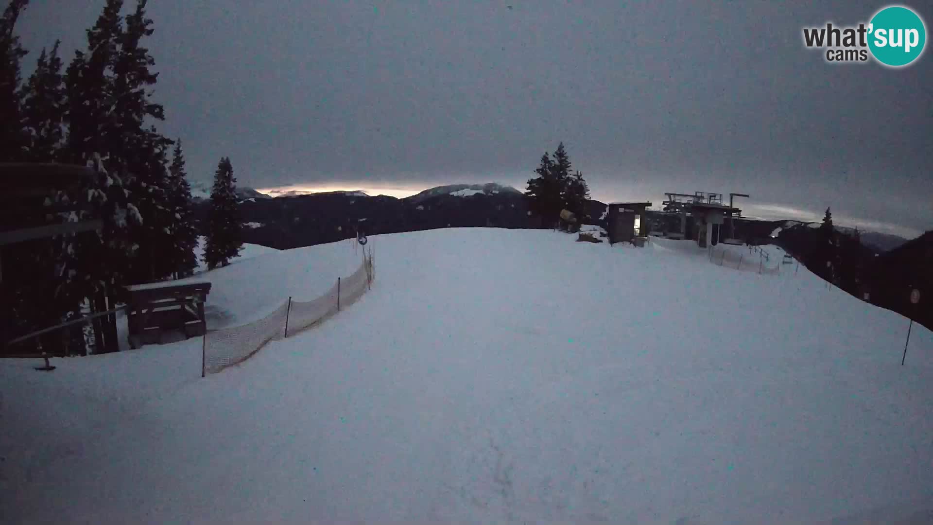 Spletna kamera Smučarski center Golte – Hotel Montis