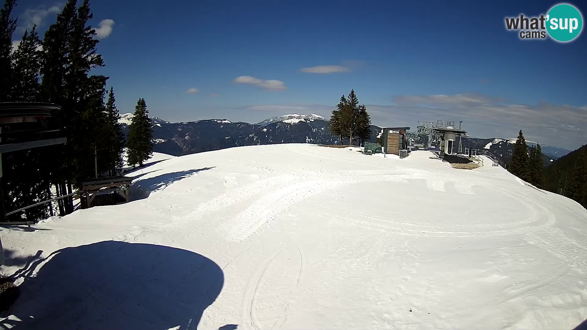 Spletna kamera Smučarski center Golte – Hotel Montis