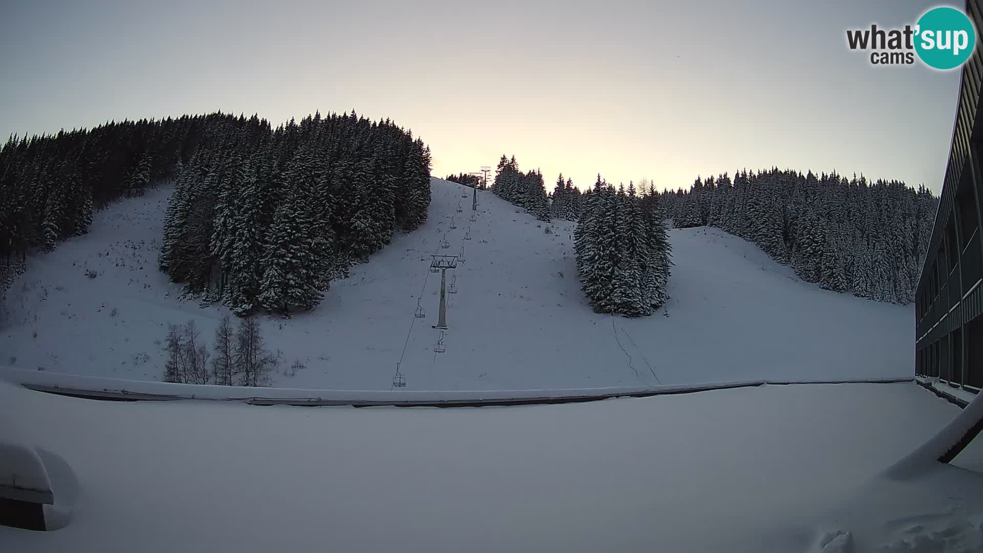 Cámara web en vivo de la estación de esquí GOLTE – vista a Medvedjak – Eslovenia