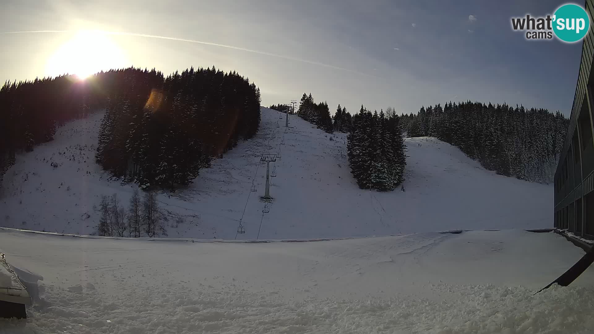 Cámara web en vivo de la estación de esquí GOLTE – vista a Medvedjak – Eslovenia