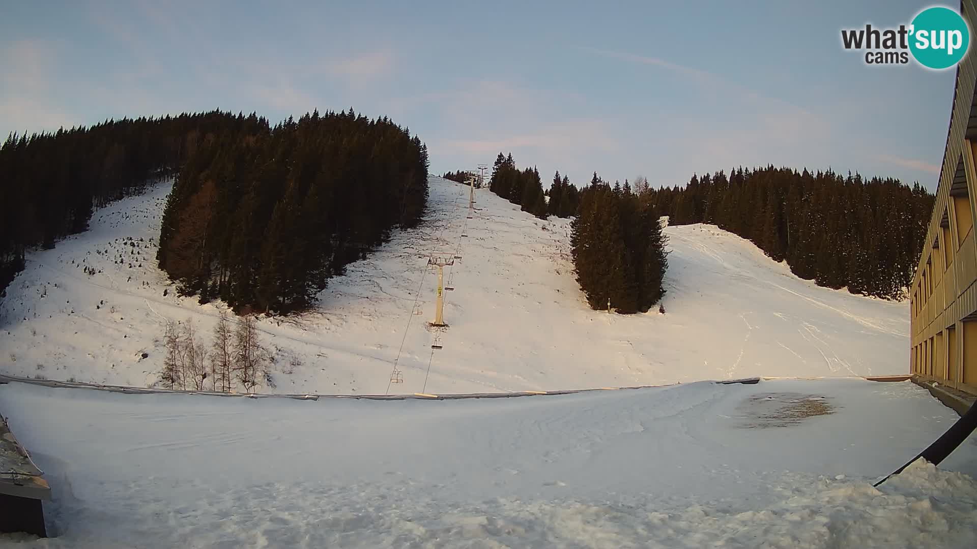 GOLTE Skigebiet webcam – Schöne Aussicht auf Medvedjak – Slowenien