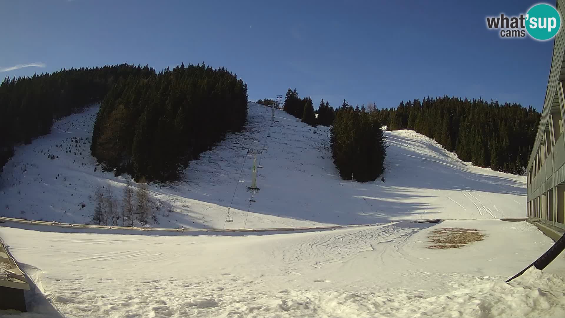 Cámara web en vivo de la estación de esquí GOLTE – vista a Medvedjak – Eslovenia