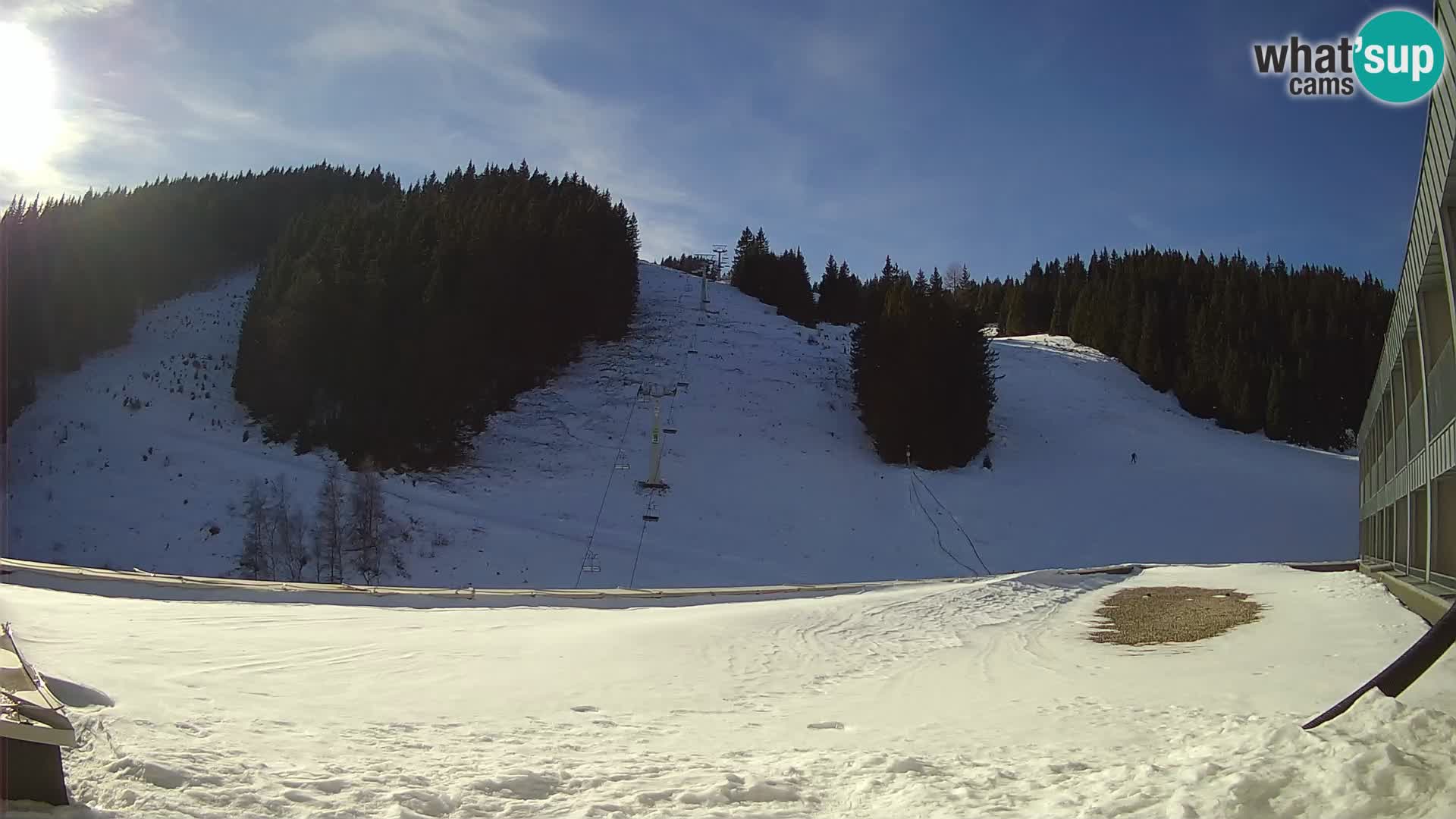 Cámara web en vivo de la estación de esquí GOLTE – vista a Medvedjak – Eslovenia