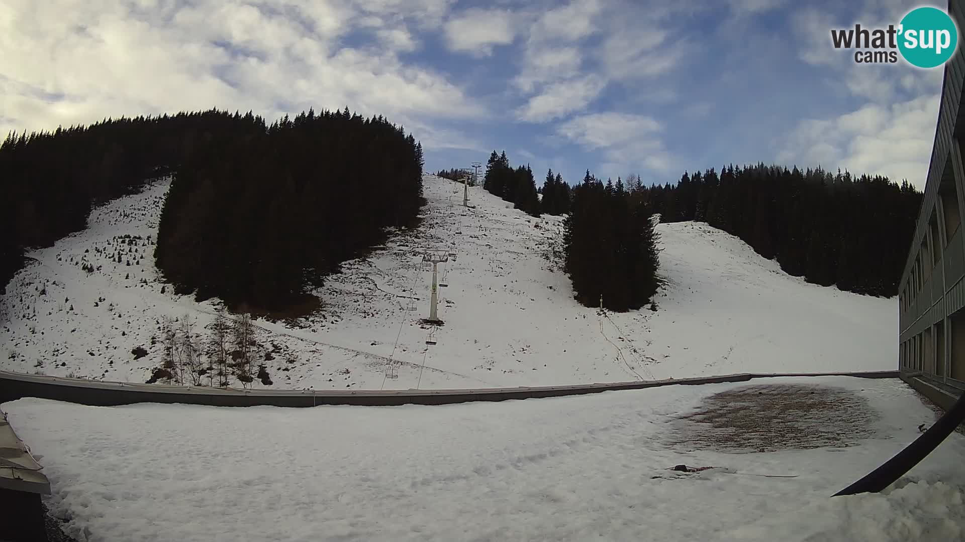 Cámara web en vivo de la estación de esquí GOLTE – vista a Medvedjak – Eslovenia