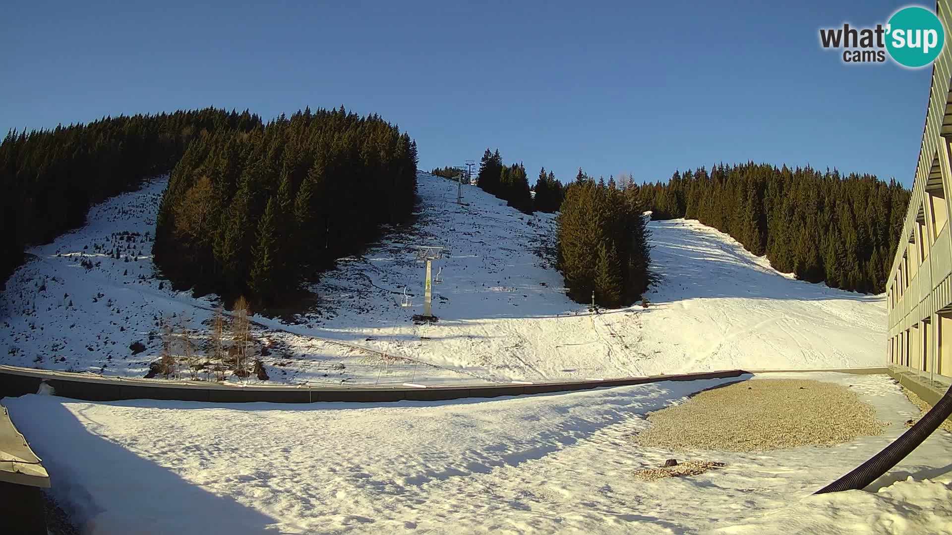 GOLTE Skigebiet webcam – Schöne Aussicht auf Medvedjak – Slowenien