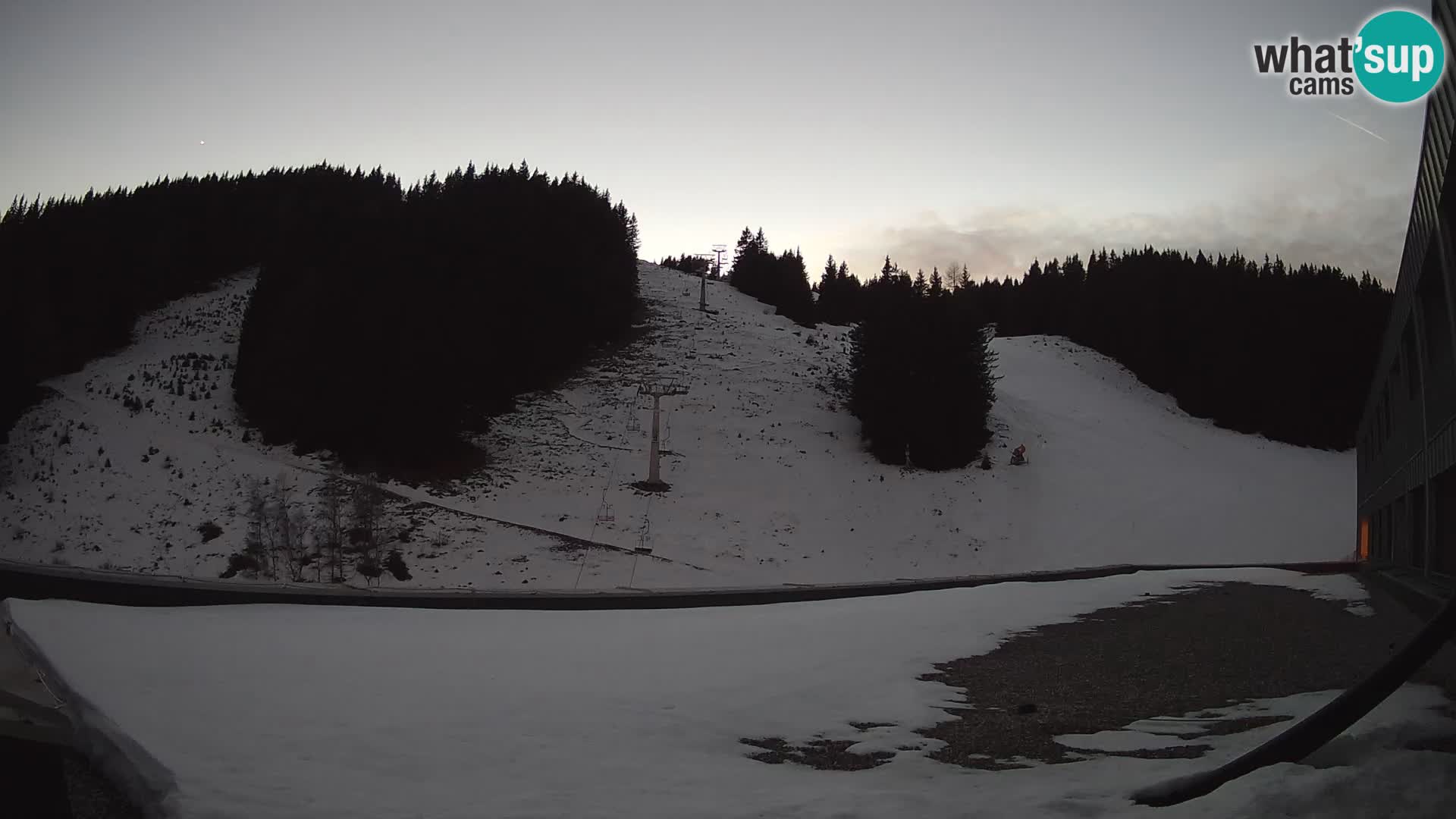 Cámara web en vivo de la estación de esquí GOLTE – vista a Medvedjak – Eslovenia