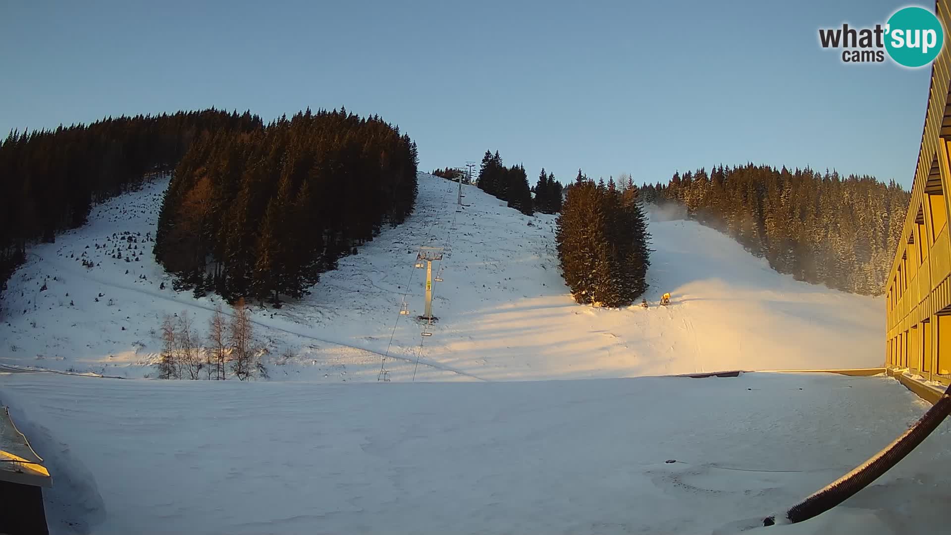 GOLTE Skigebiet webcam – Schöne Aussicht auf Medvedjak – Slowenien