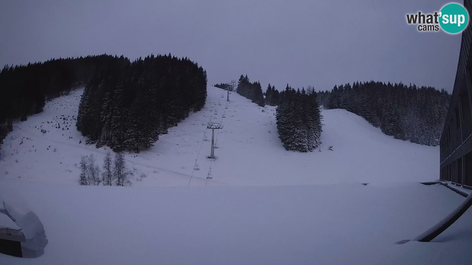 Cámara web en vivo de la estación de esquí GOLTE – vista a Medvedjak – Eslovenia