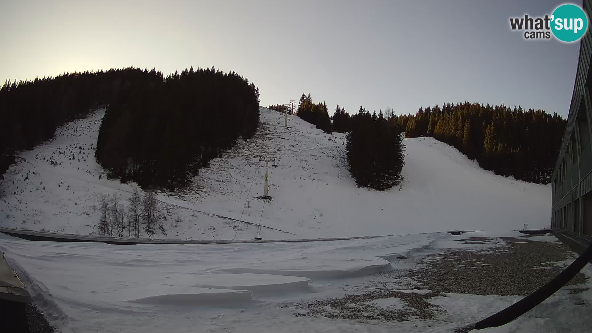 Cámara web en vivo de la estación de esquí GOLTE – vista a Medvedjak – Eslovenia