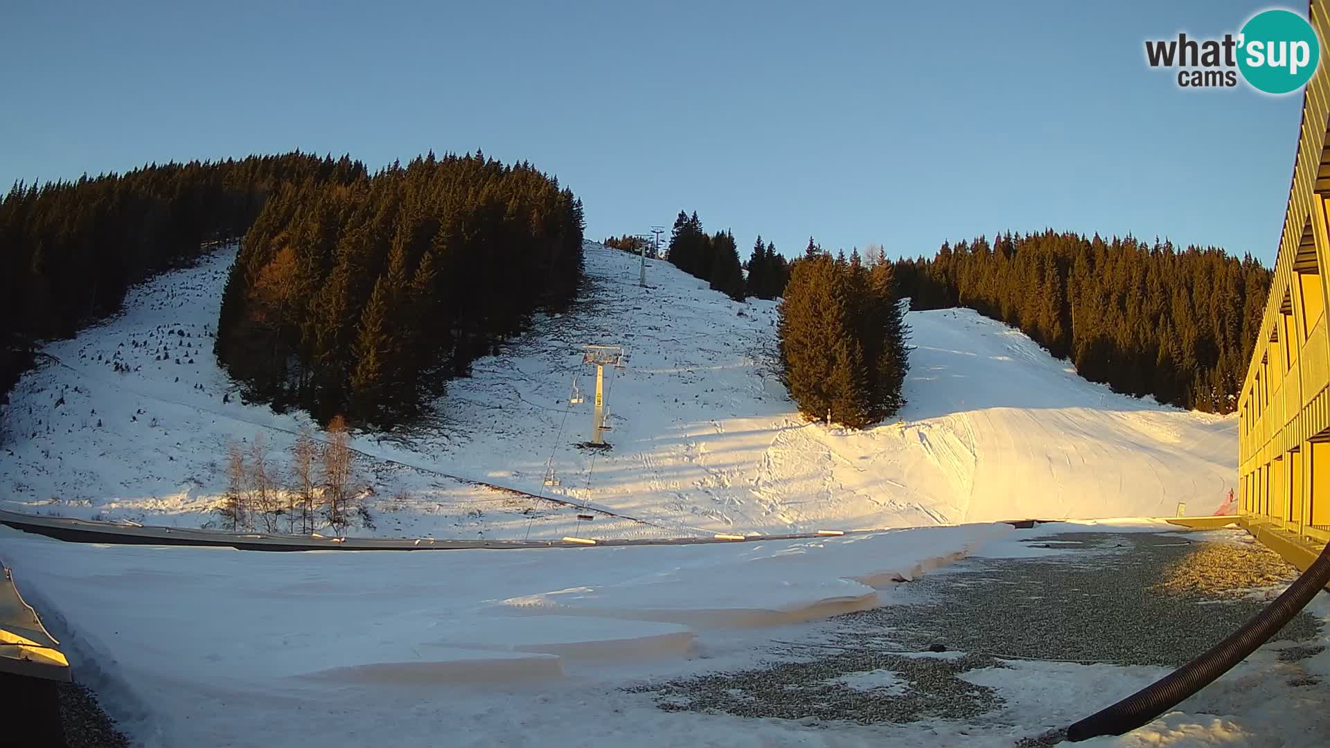 GOLTE Ski resort live webcam – view to Medvedjak – Slovenia