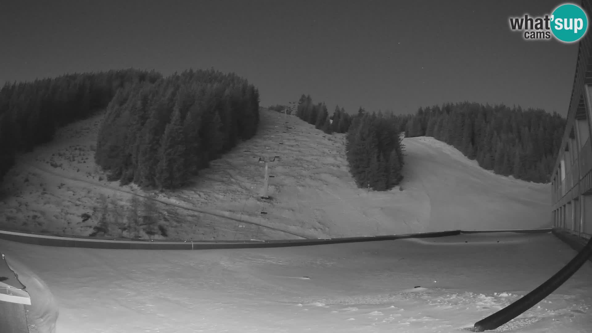 Cámara web en vivo de la estación de esquí GOLTE – vista a Medvedjak – Eslovenia