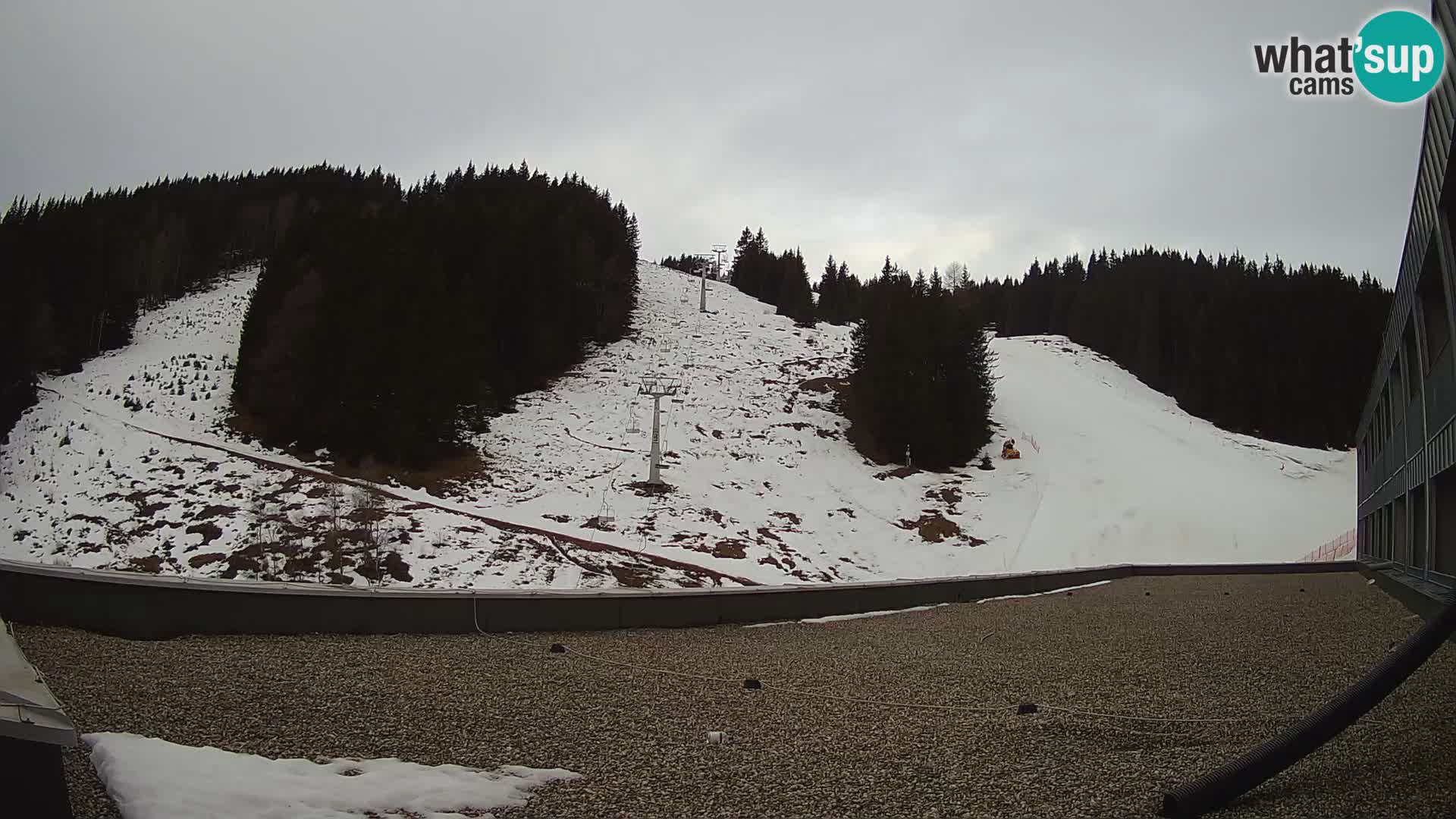 Cámara web en vivo de la estación de esquí GOLTE – vista a Medvedjak – Eslovenia