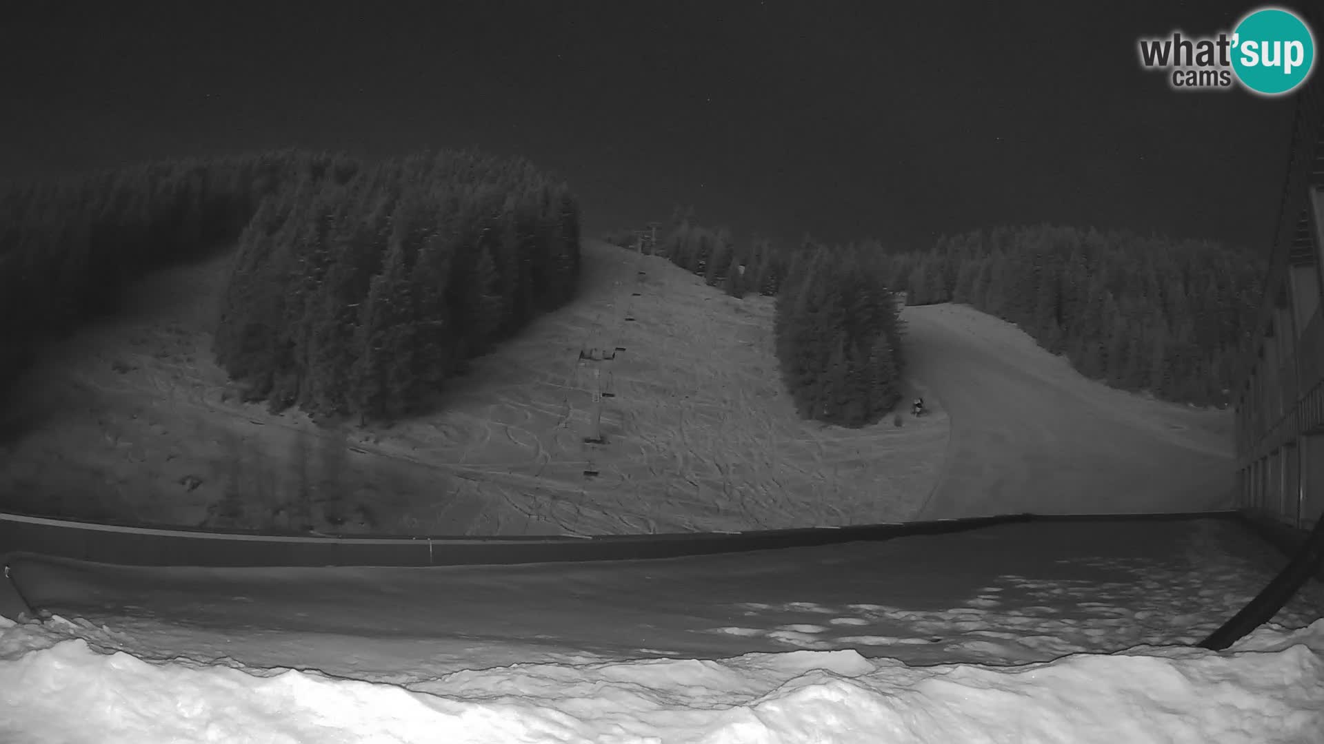 Cámara web en vivo de la estación de esquí GOLTE – vista a Medvedjak – Eslovenia