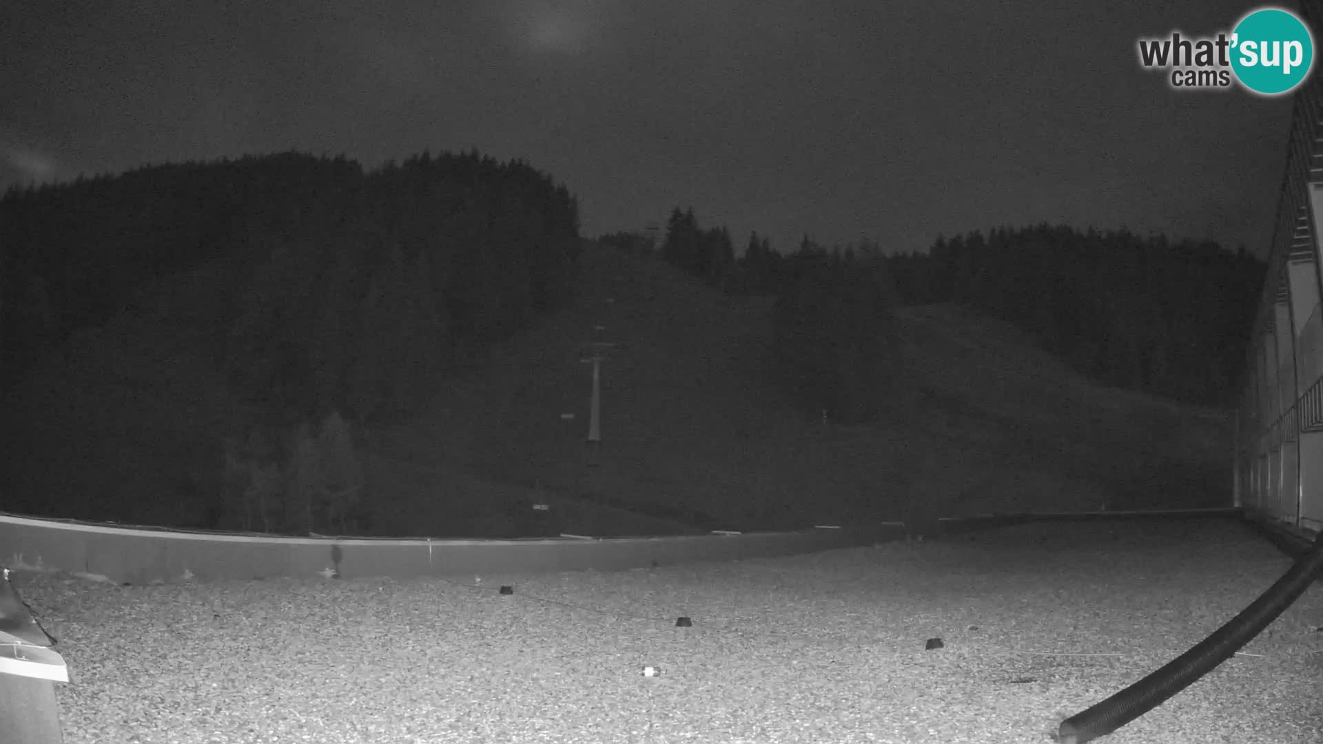 Spletna kamera smučišča GOLTE v živo – pogled na Medvedjak