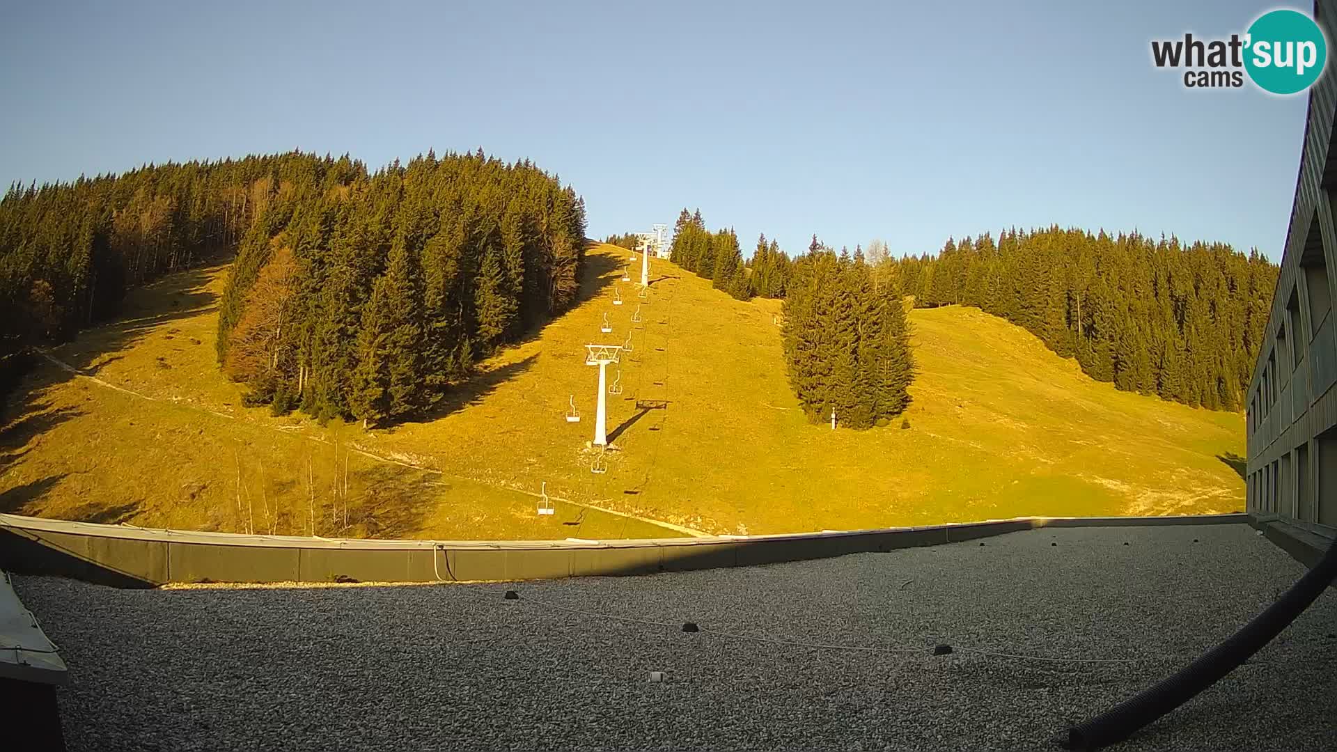 GOLTE Skigebiet webcam – Schöne Aussicht auf Medvedjak – Slowenien