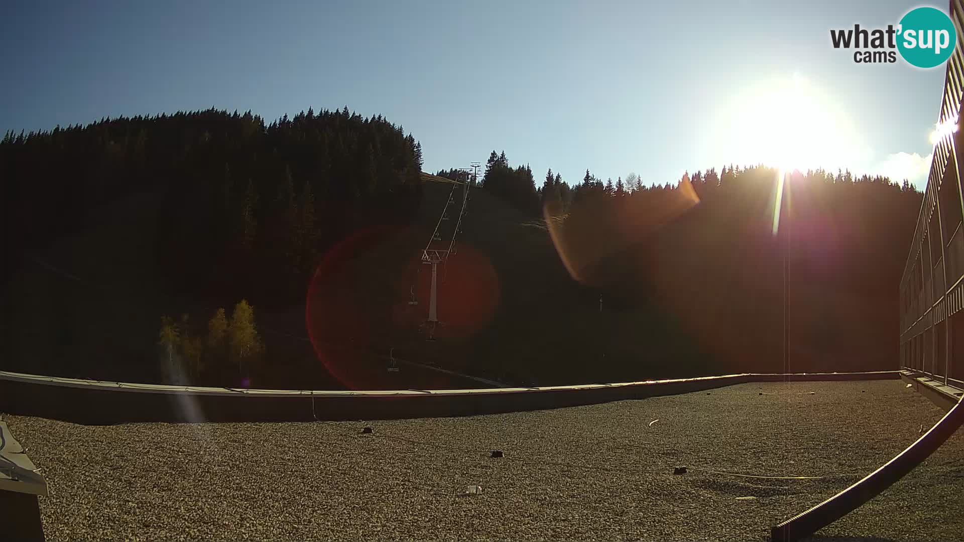 Spletna kamera smučišča GOLTE v živo – pogled na Medvedjak
