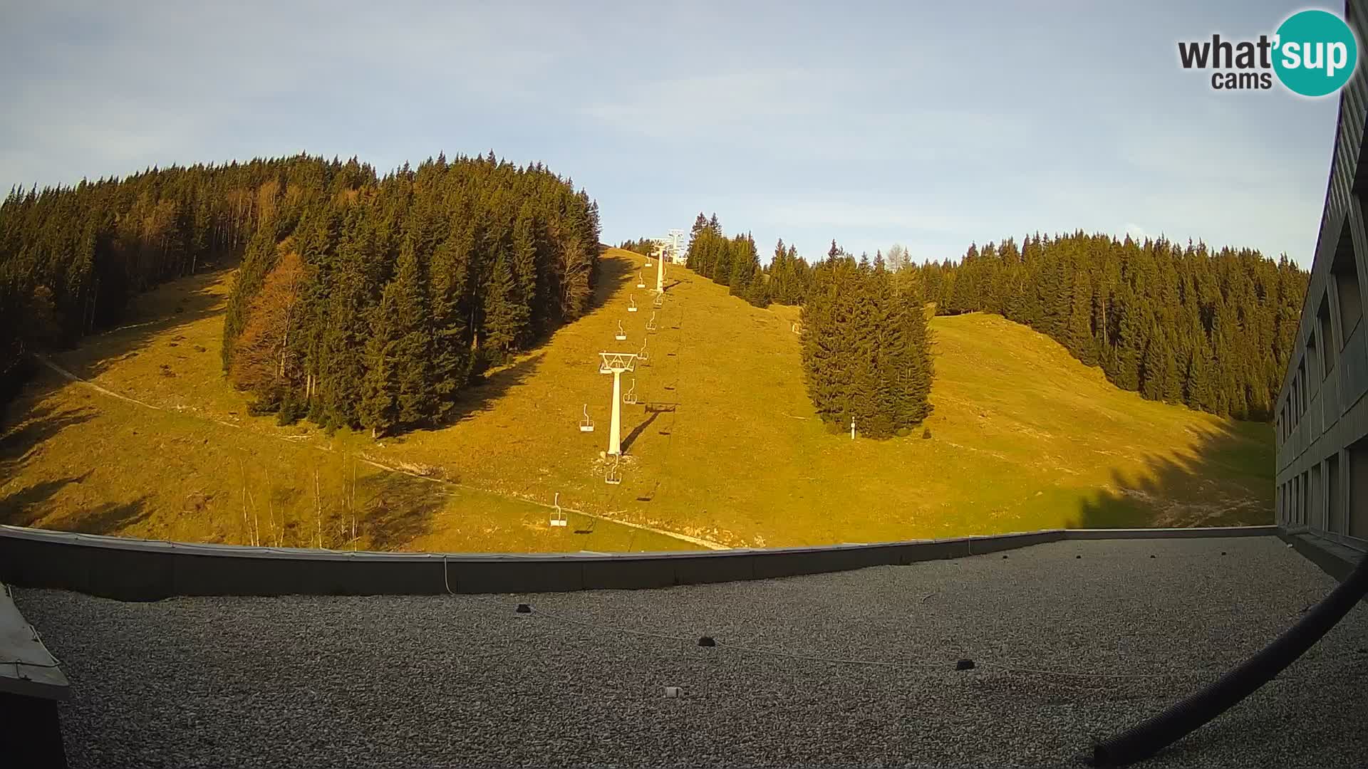 GOLTE skijalište web kamera – pogled na Medvedjak – Slovenija
