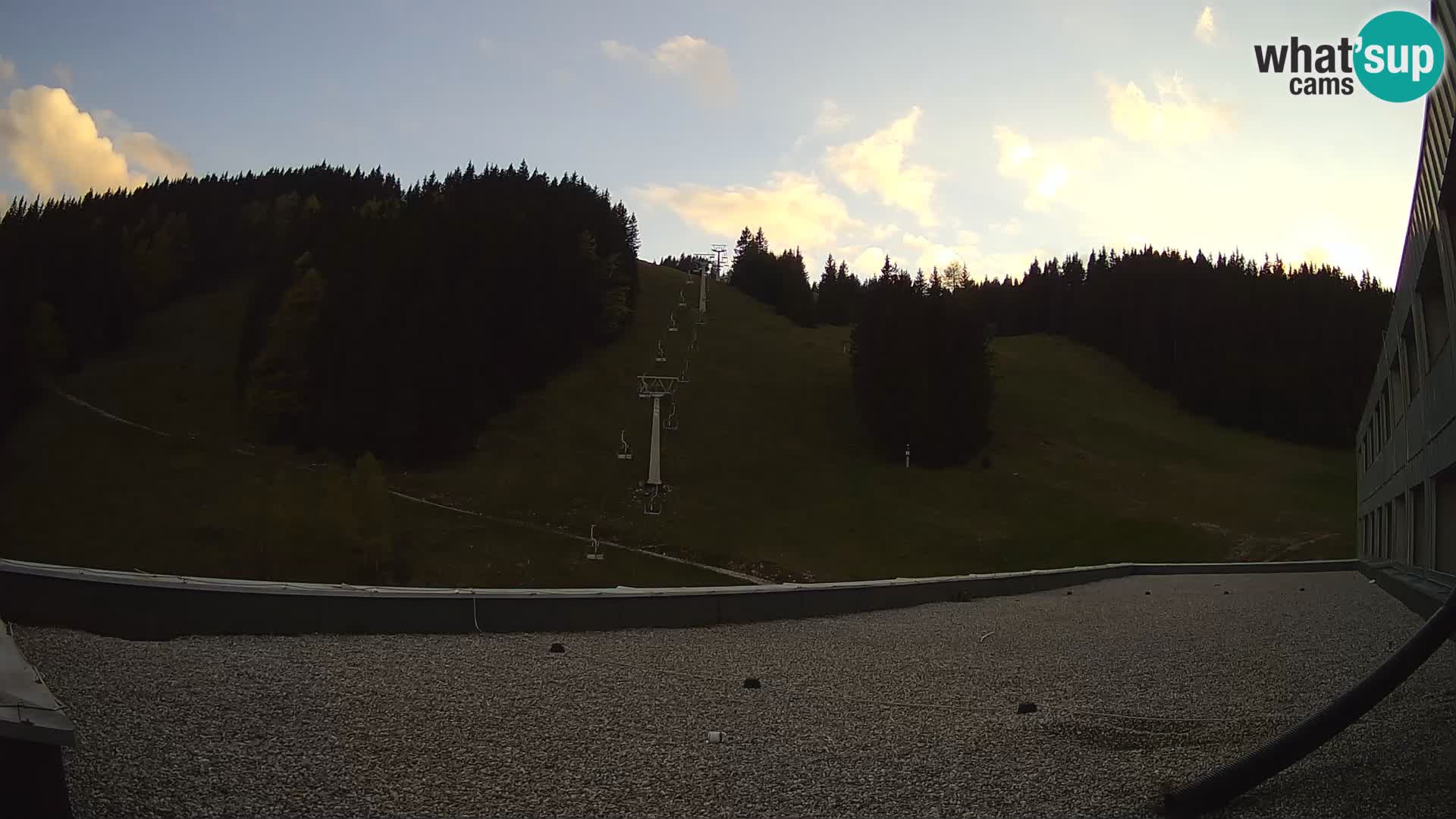 GOLTE skijalište web kamera – pogled na Medvedjak – Slovenija