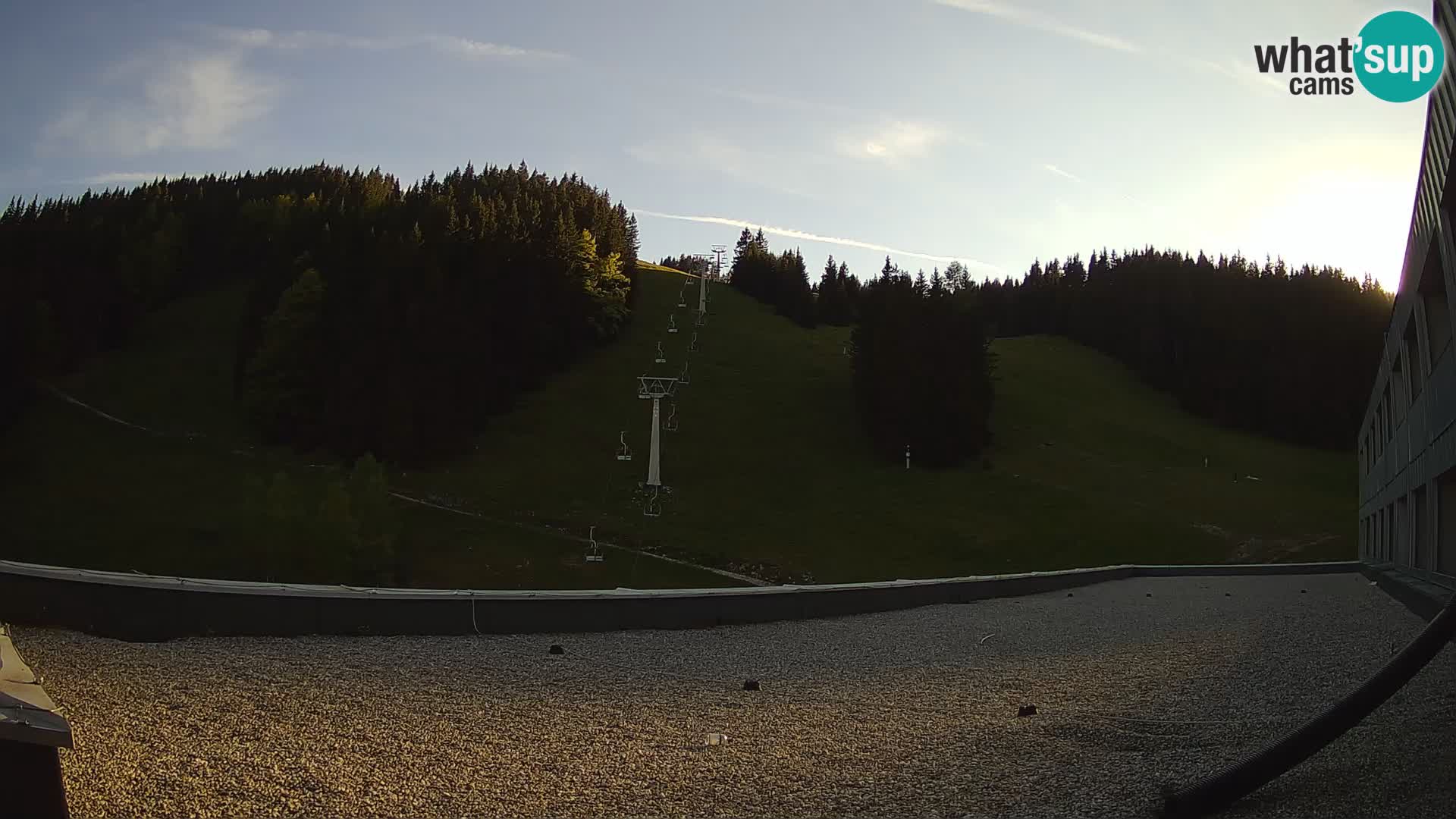Cámara web en vivo de la estación de esquí GOLTE – vista a Medvedjak – Eslovenia