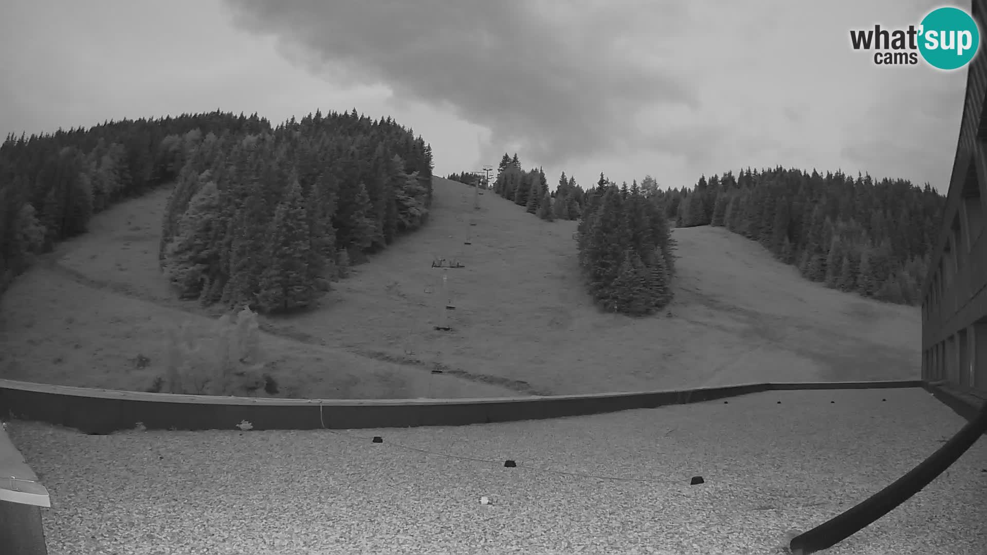 Cámara web en vivo de la estación de esquí GOLTE – vista a Medvedjak – Eslovenia