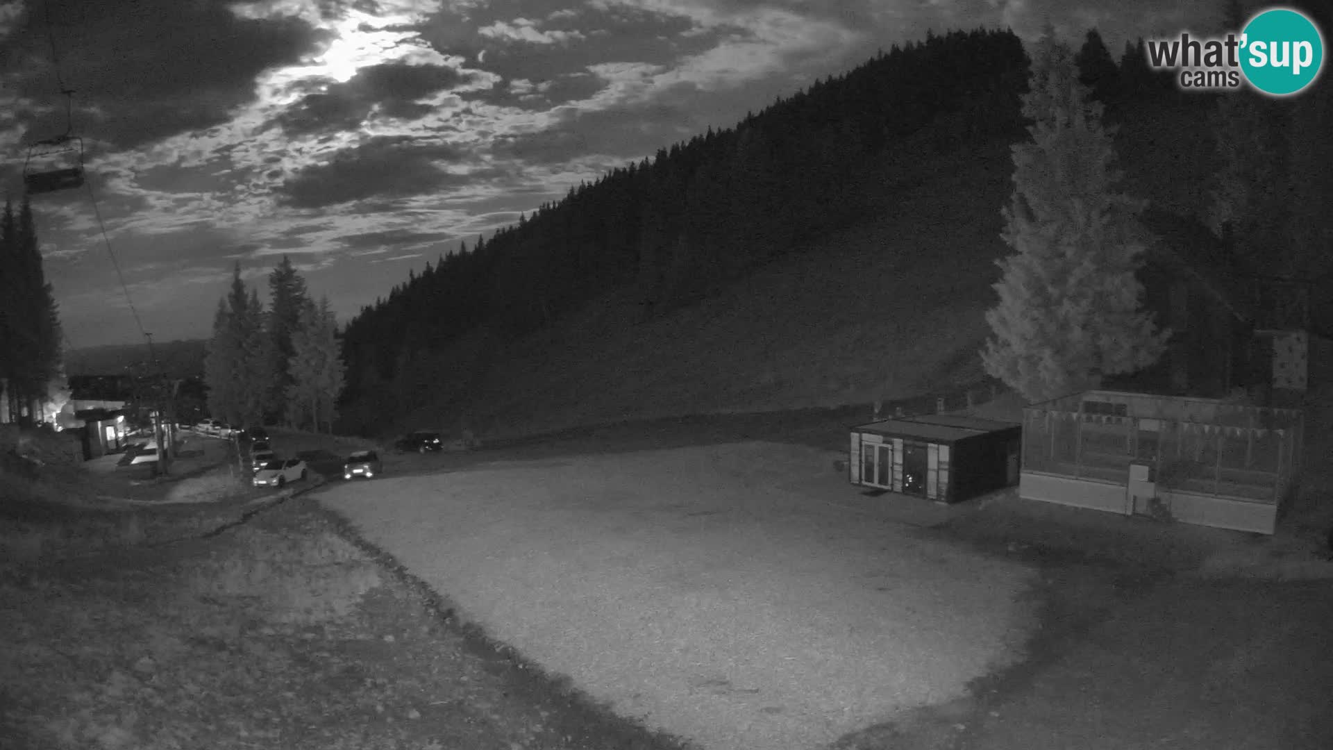 GOLTE skijalište web kamera – pogled na Medvedjak – Slovenija
