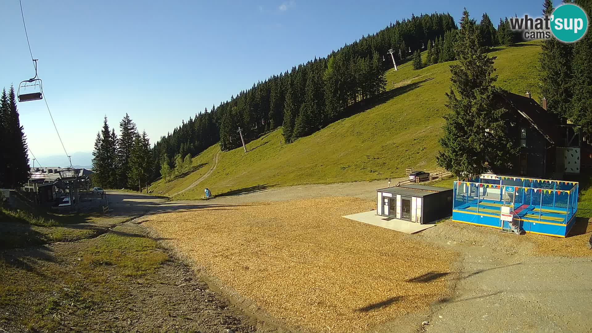 Cámara web en vivo de la estación de esquí GOLTE – vista a Medvedjak – Eslovenia