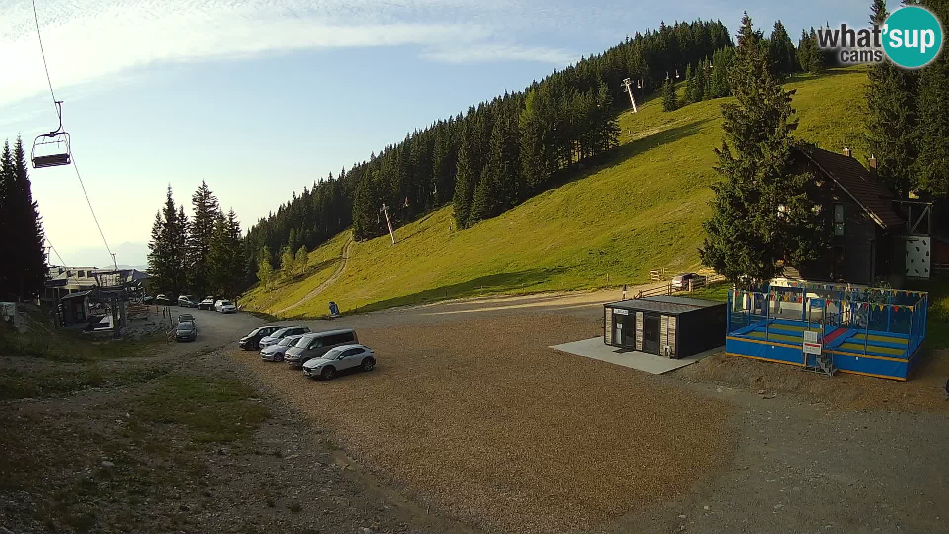 GOLTE skijalište web kamera – pogled na Medvedjak – Slovenija